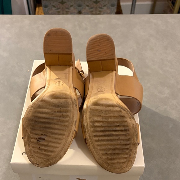 A New Day Nude/Tan Women's Sandals - Picture 4 of 4